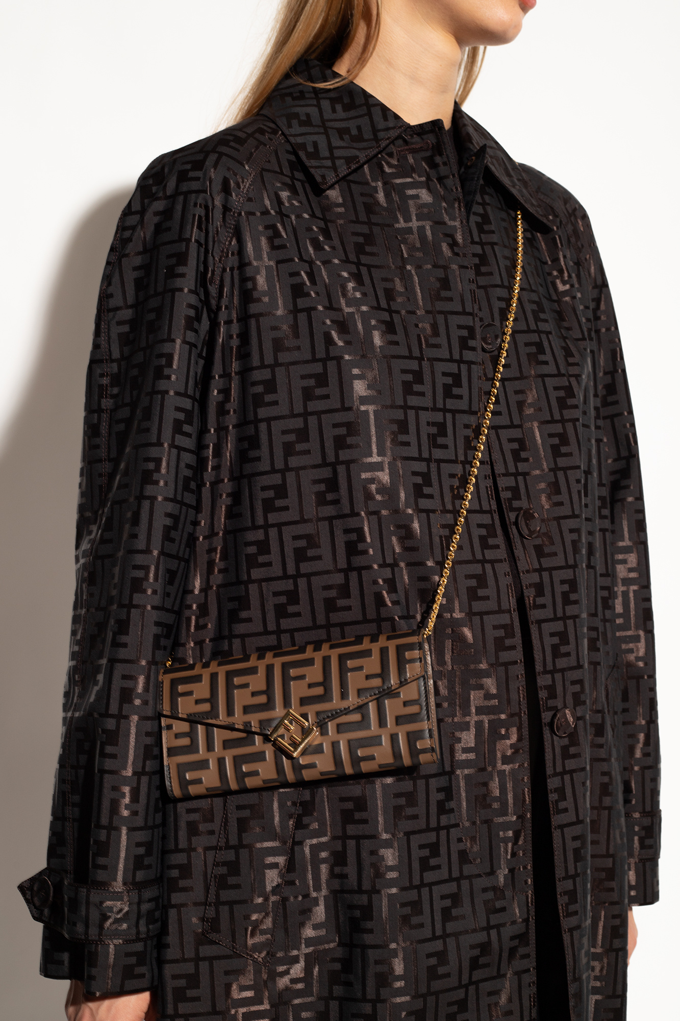 Fendi ’FF Diamonds’ wallet on chain Women's Accessories Vitkac